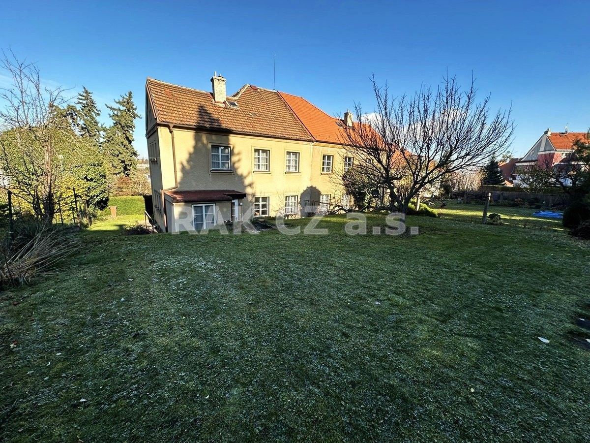 Prodej rodinný dům - Pod Ořechovkou, Praha, 260 m²