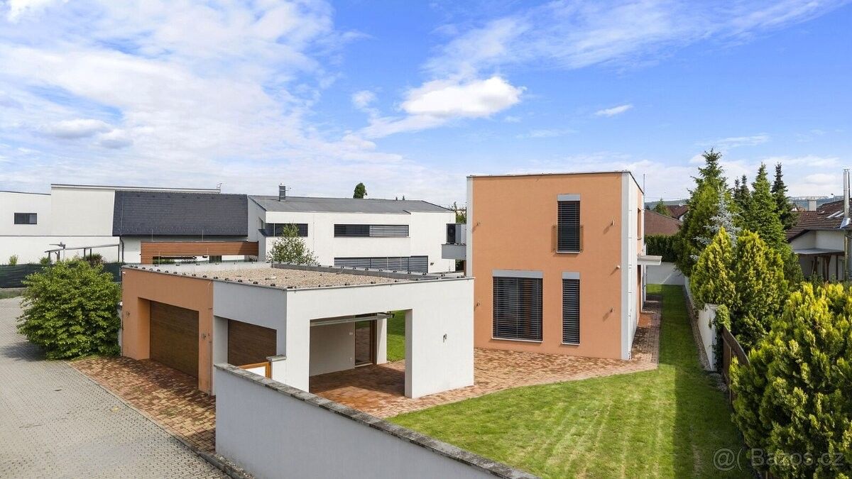 Rodinné domy, Troubsko, 664 41