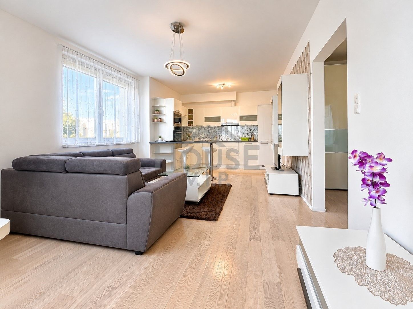 2+kk, Honzíkova, Praha Dolní Měcholupy, 56 m² - 1