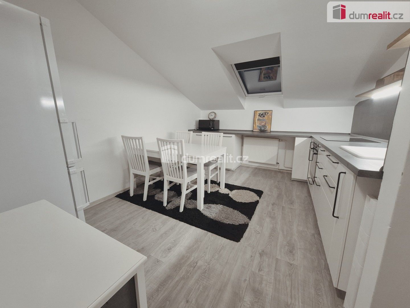 Pronájem byt 2+1 - Lužická, Hoštka, 59 m²