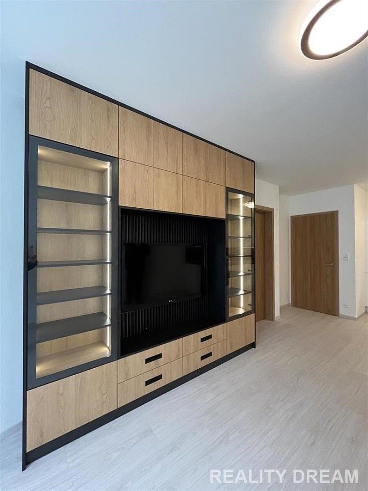 Byt 2+kk · 60 m² · Praha - Stodůlky, okres Praha 13, Hlavní město Praha - 4