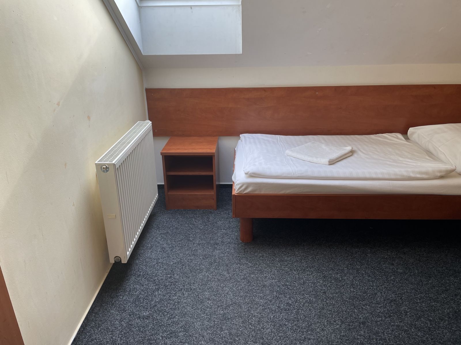 1+kk, Bělohorská, Praha - Břevnov, 12 m² - 2