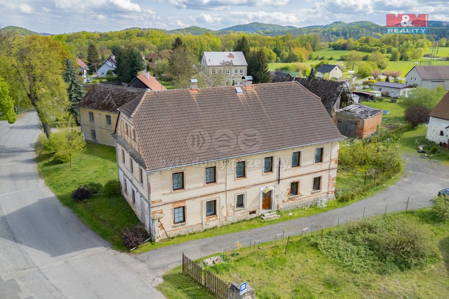 Prodej rodinný dům - Ždírec, 330 m²