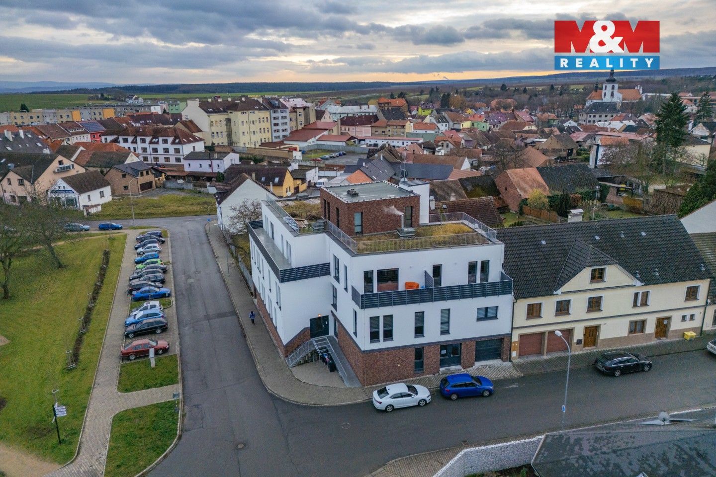 Pronájem kancelář - Alšova, Kralovice, 198 m²