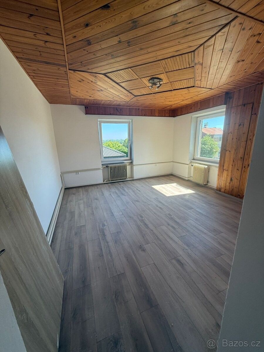 Pronájem byt - Kopřivnice, 742 21