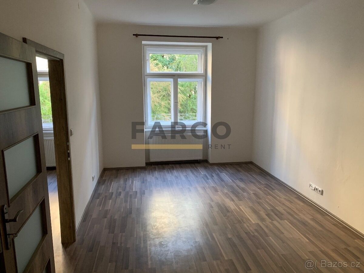 Pronájem byt - Praha, 120 00