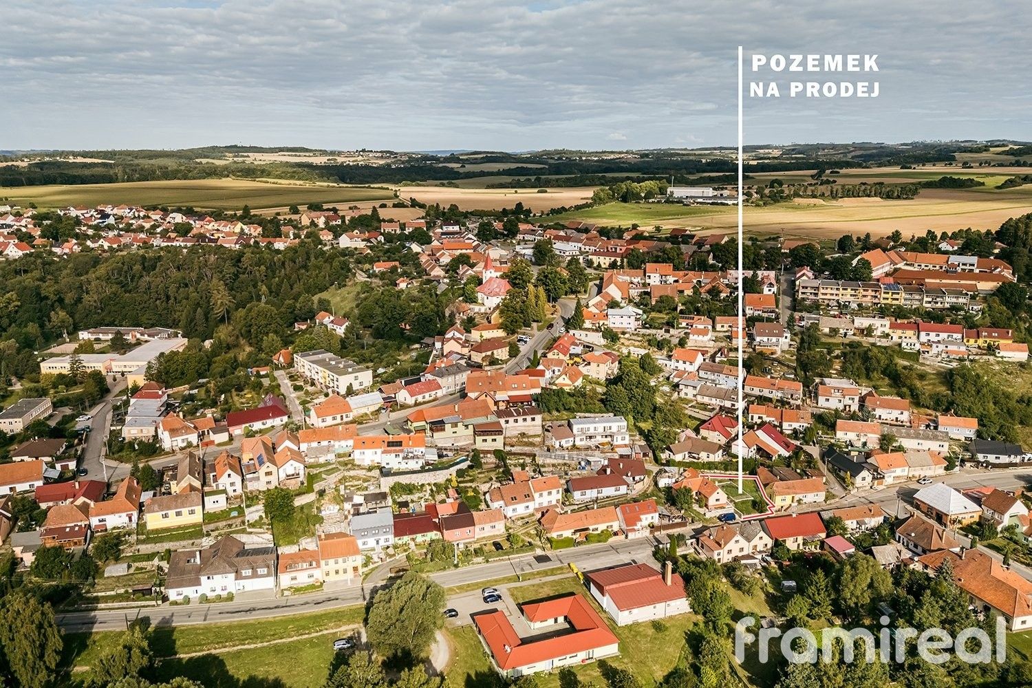 Prodej pozemek pro bydlení - Ostrov u Macochy