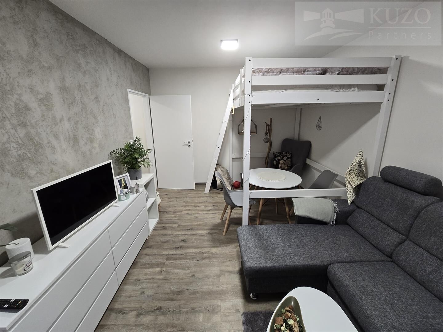 Pronájem byt 1+kk - Nádražní, Příbram IV, 29 m² - 5