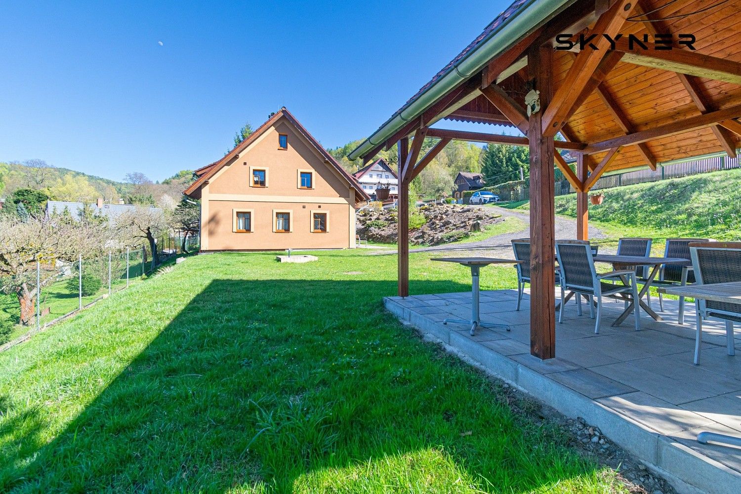 Prodej rodinný dům - Kunratice - Studený, okres Děčín, Ústecký kraj, 271 m² - 2