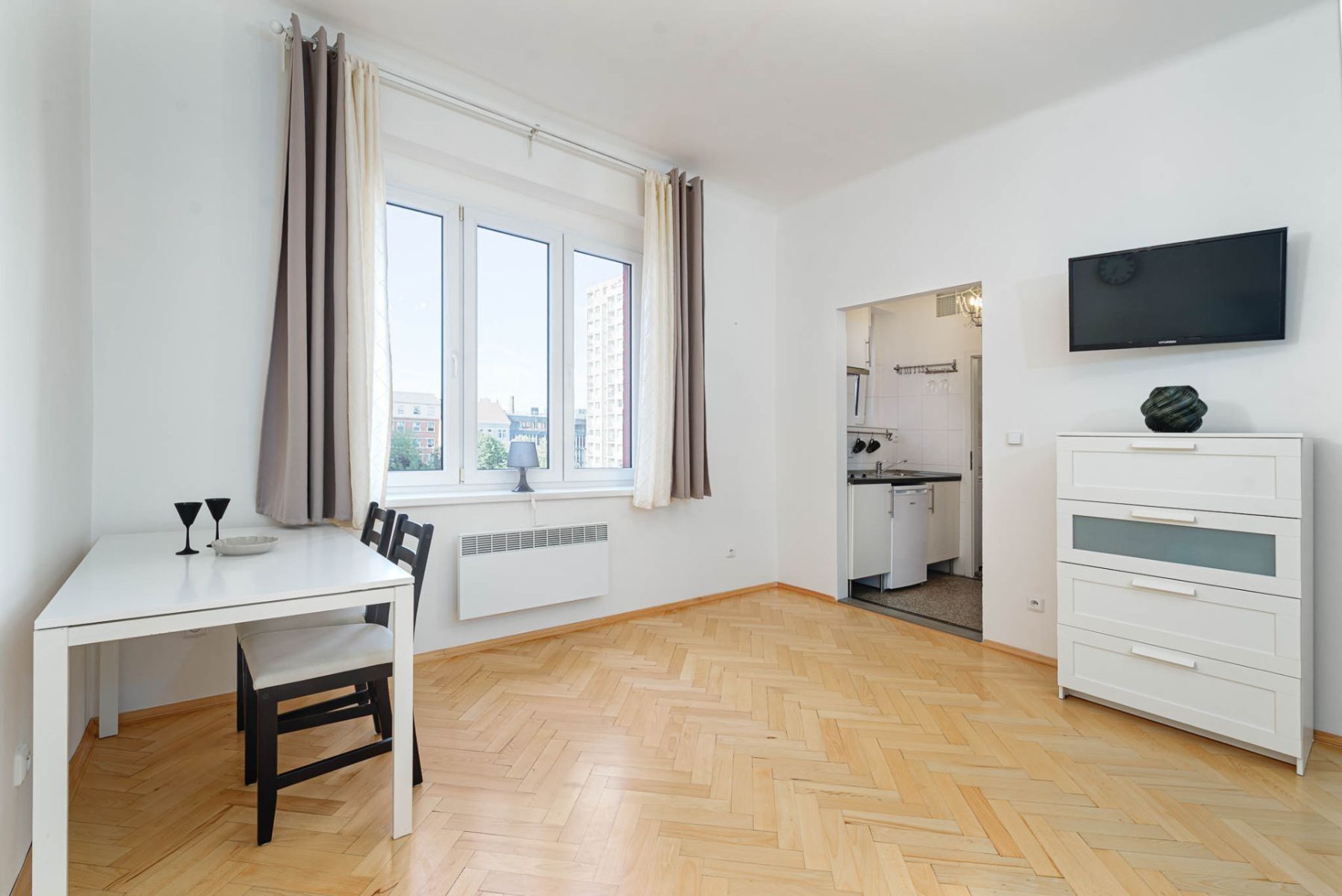 1+kk, Tusarova, Praha - Holešovice, 30 m² - 2