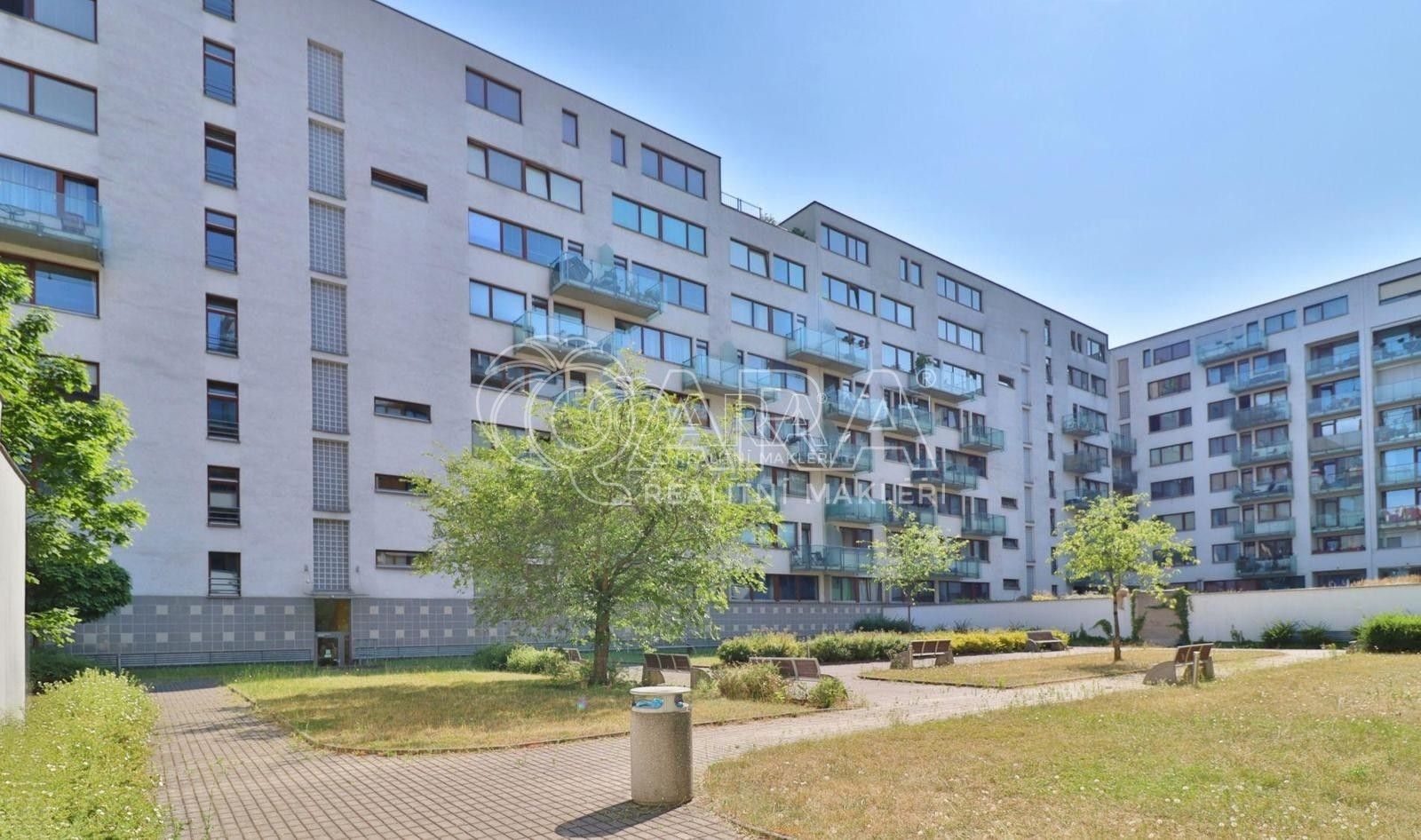 Pronájem byt 1+kk - U měšťanského pivovaru, Praha, 42 m²