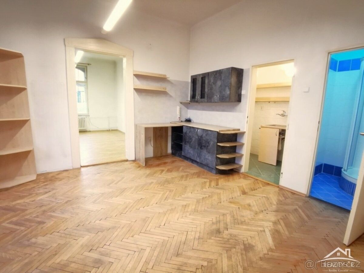 Byty, Jihlava, 586 01