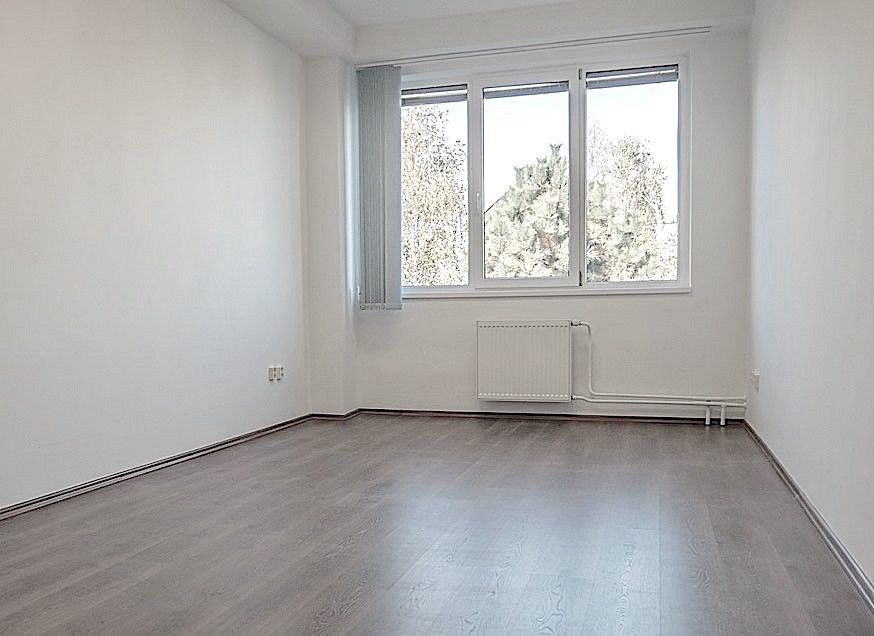 Sklad · 1 463 m² · Hovorčovice, okres Praha-východ, Středočeský kraj - 4