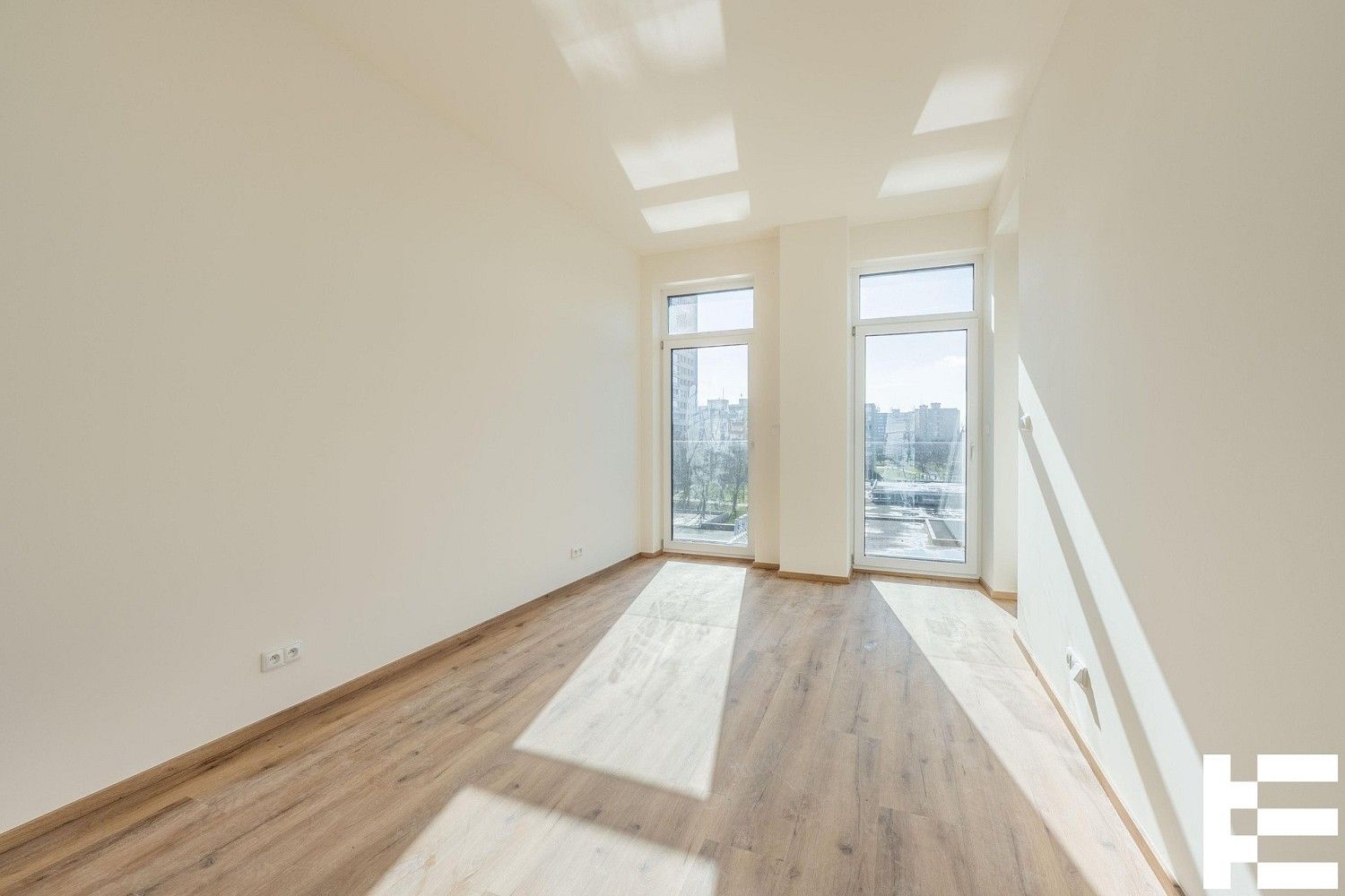 Byt 2+kk · 74 m² · Praha - Bohnice, okres Praha 8, Hlavní město Praha - 3