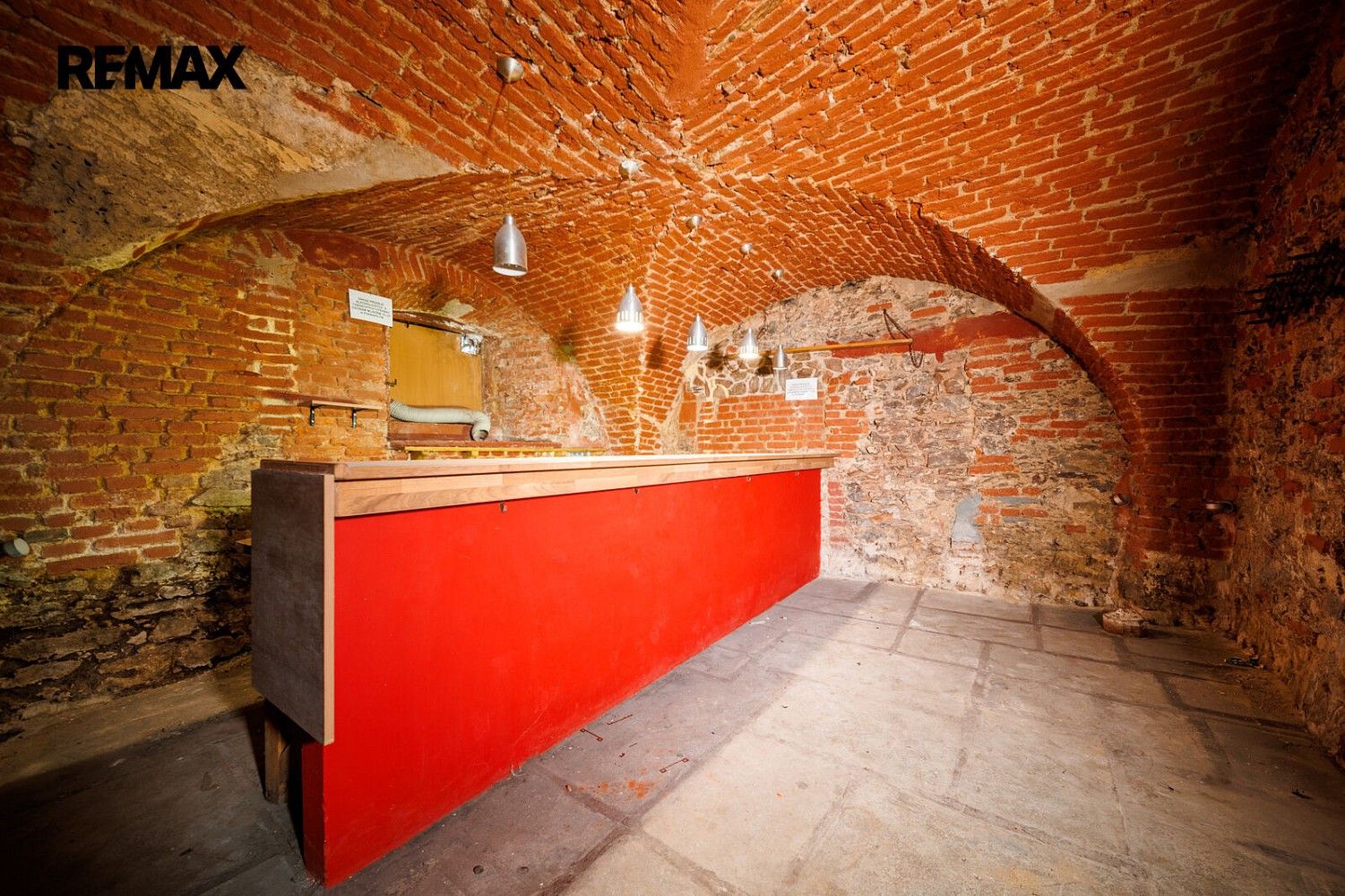 Restaurace, Cheb, Karlovarský kraj, 95 m² - 1