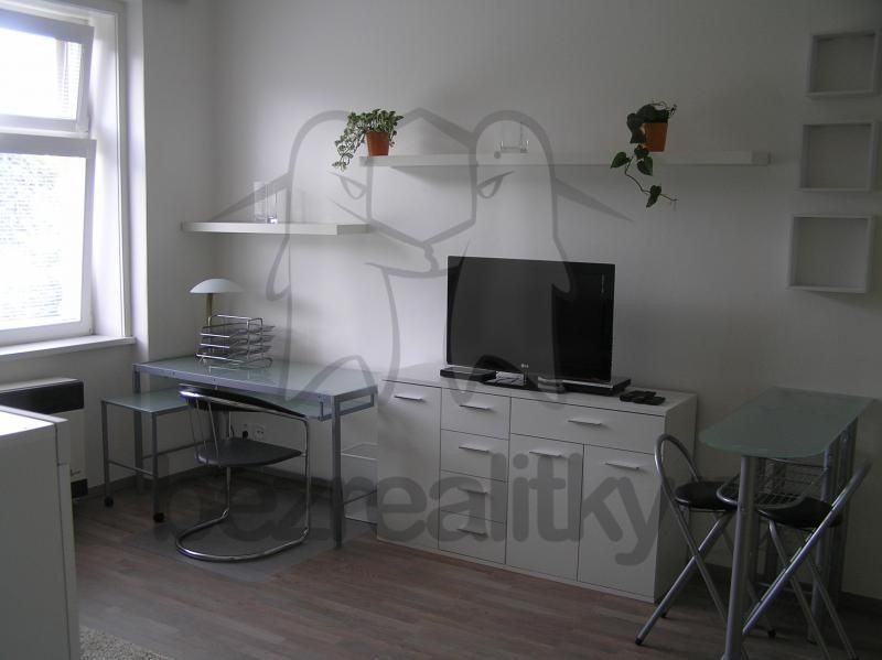 1+kk, Ruská 90, Praha - Vršovice, 32 m² - 1