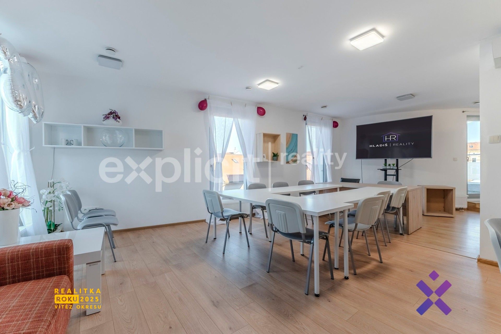 Pronájem obchodní prostory - Otakarova, Uherské Hradiště, 107 m²