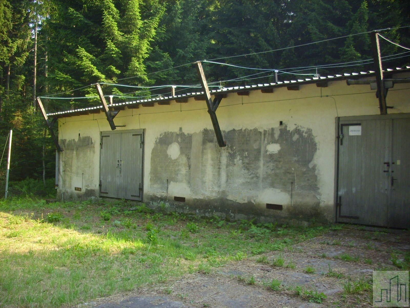 Chaty, Mikulovice, 225 m²