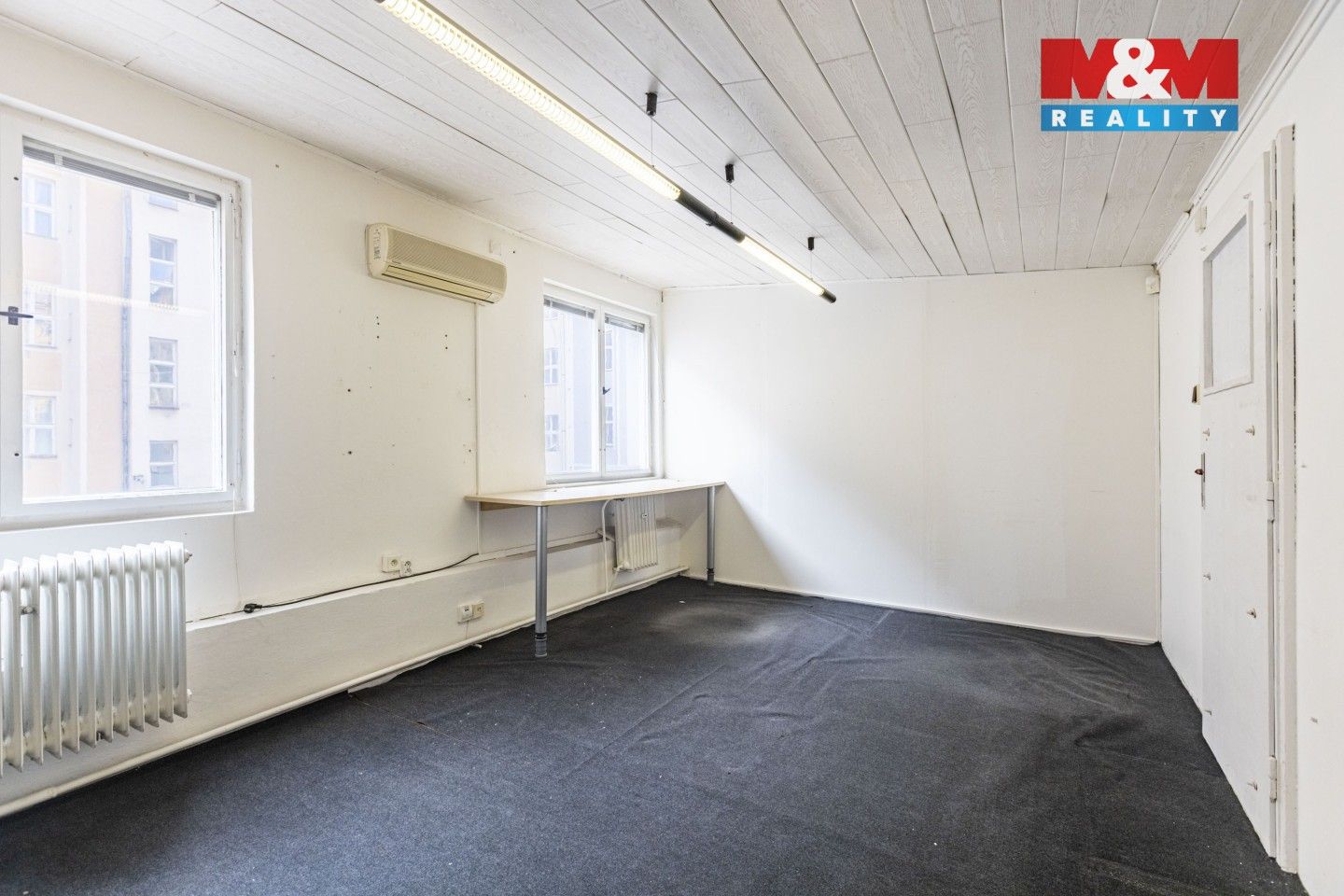 Pronájem kancelář - Čs. armády, Praha, 17 m²