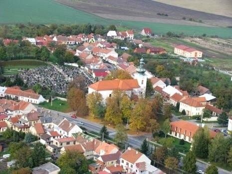 Zemědělské pozemky, Bánov, 60 000 m²