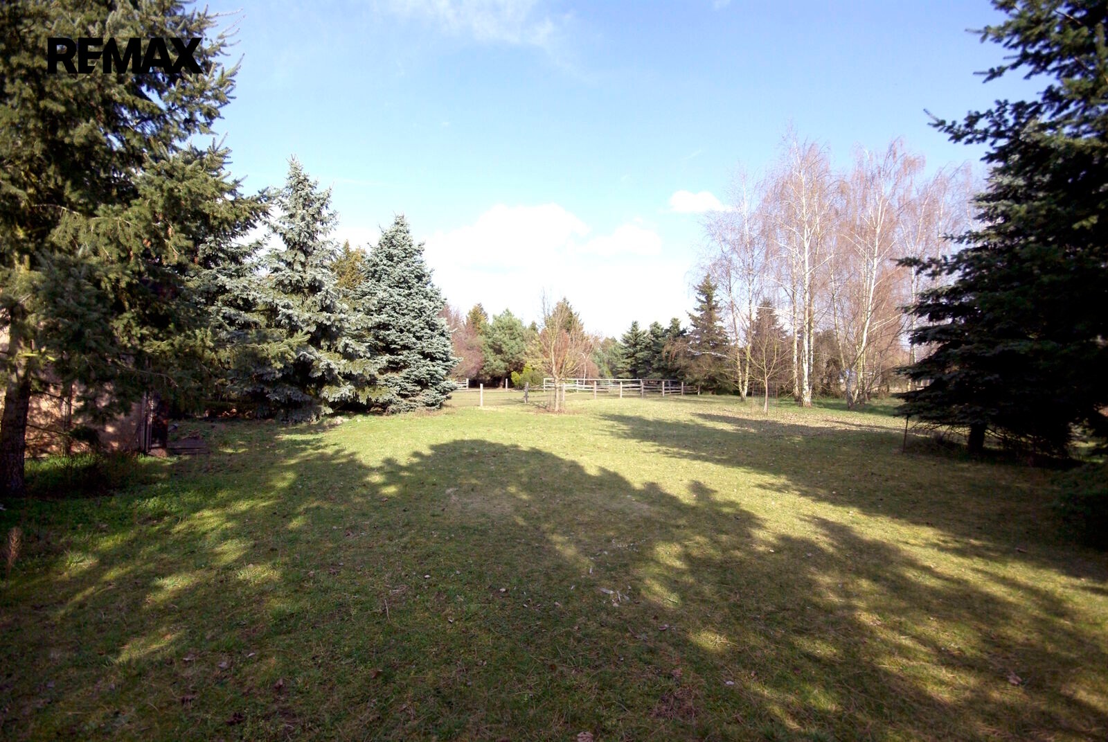 Pozemek pro bydlení · 934 m² · Tišice - 3