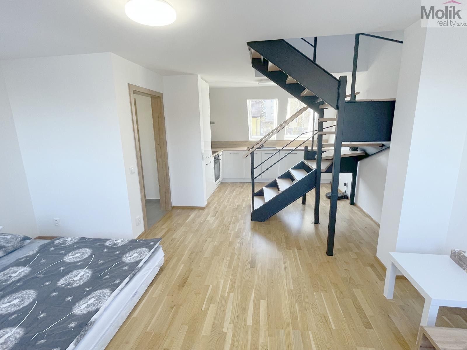 Pronájem byt 2+kk - Hollarova, Most, 65 m² - 5