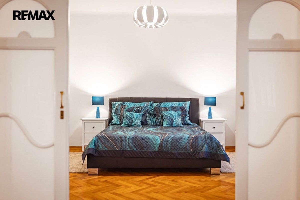 4+1, Zoubkova, Praha 5 - Smíchov, 133 m² - 1
