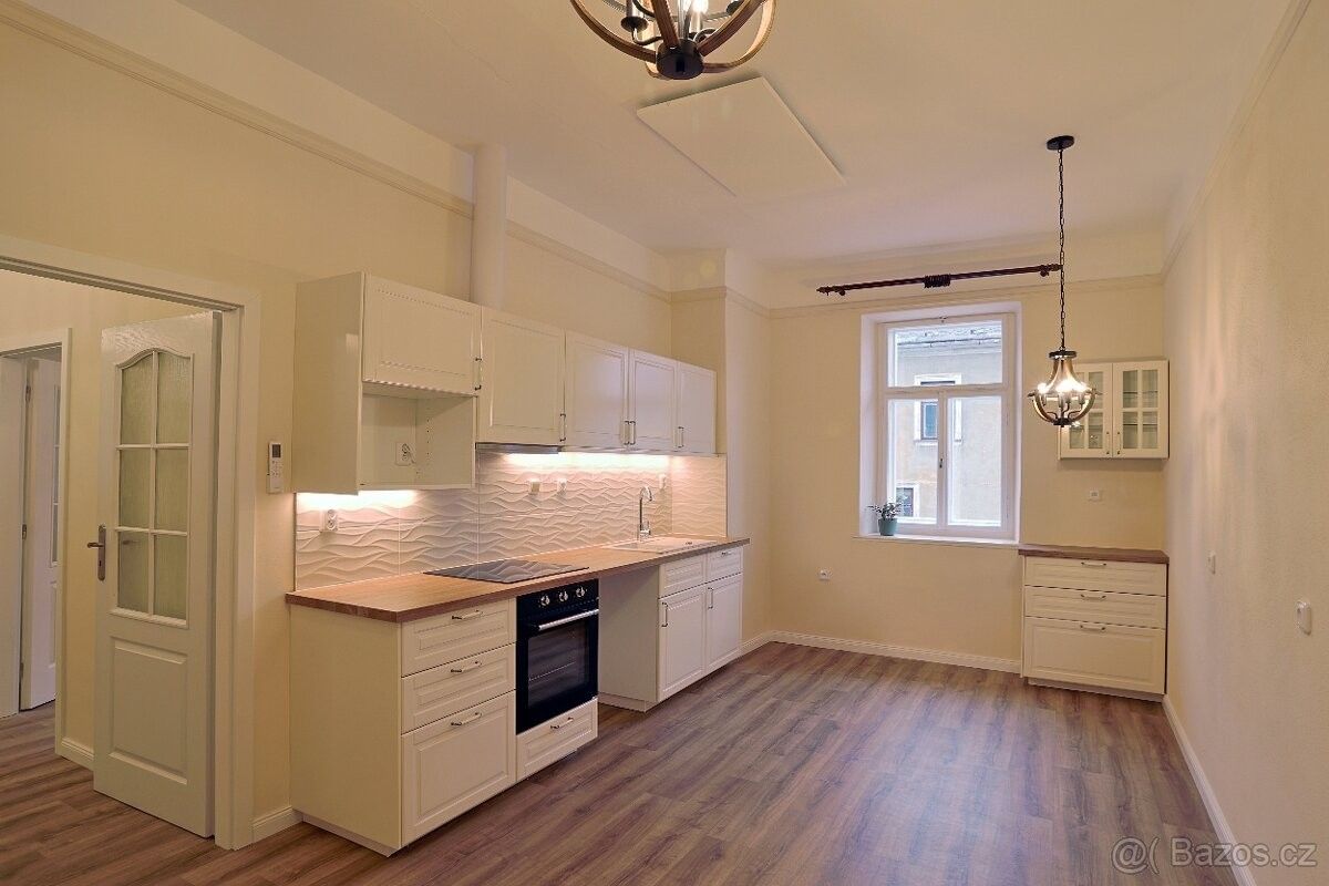 Byty, Nové Město na Moravě, 592 31