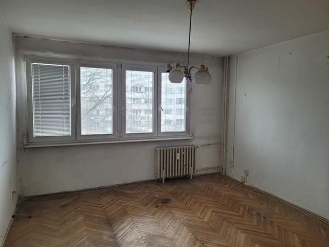 Prodej byt 3+1 - Kosmonautů, Pardubice, 57 m²