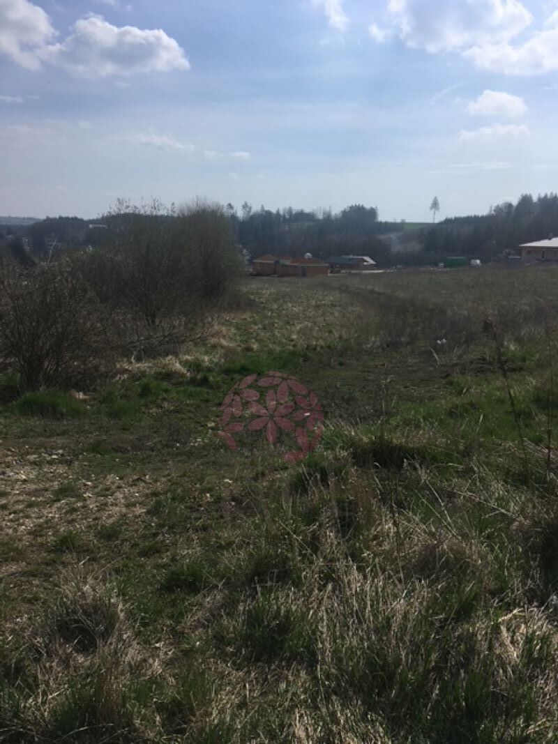 Prodej pozemek pro bydlení - Hlavní, Mirošovice, 24 043 m²