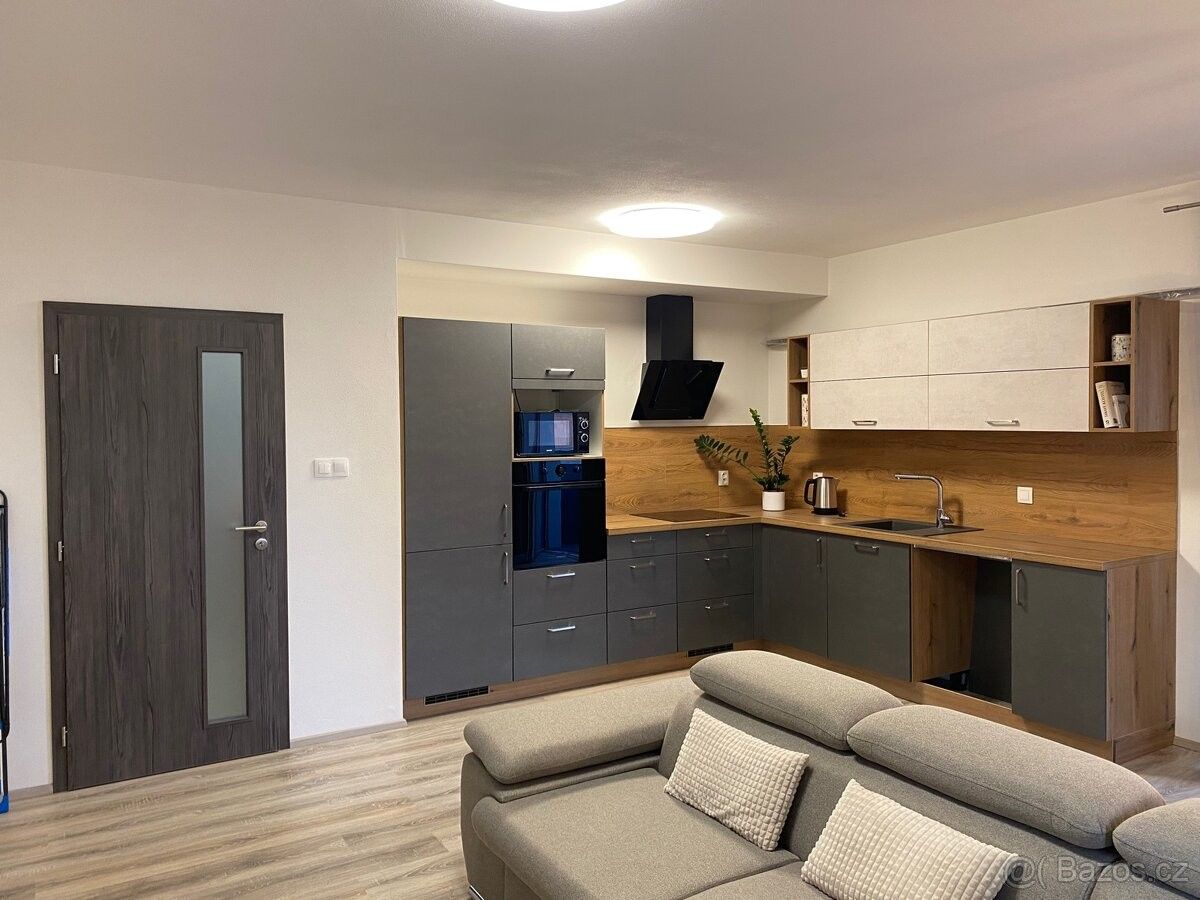 Pronájem byt - Heřmanova Huť, 330 24