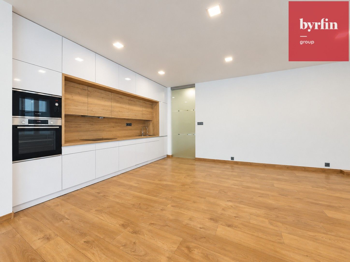 2+kk, Dolní náměstí, Opava Město, 86 m²