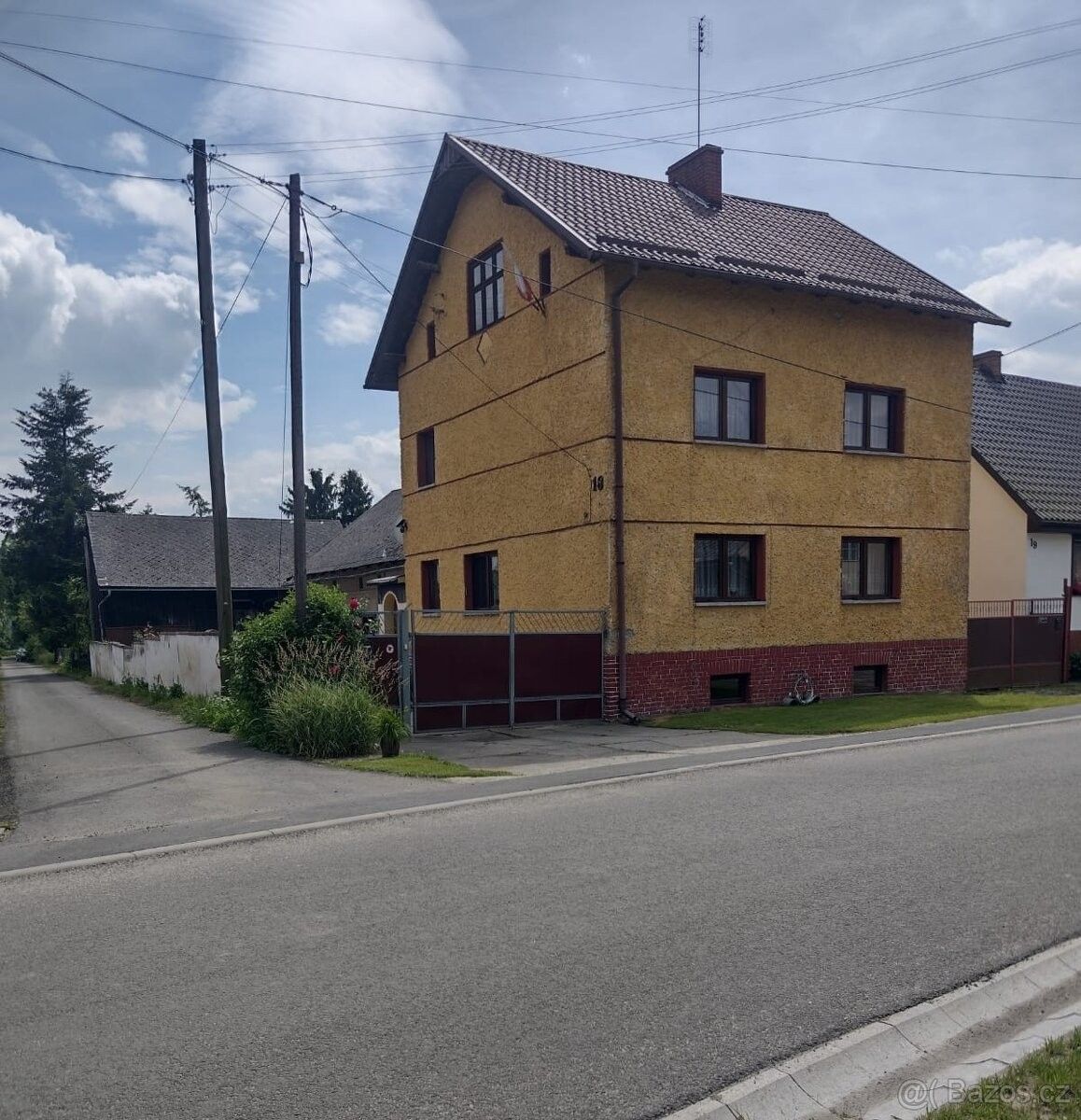 Rodinné domy, Opava, 746 01 - 1