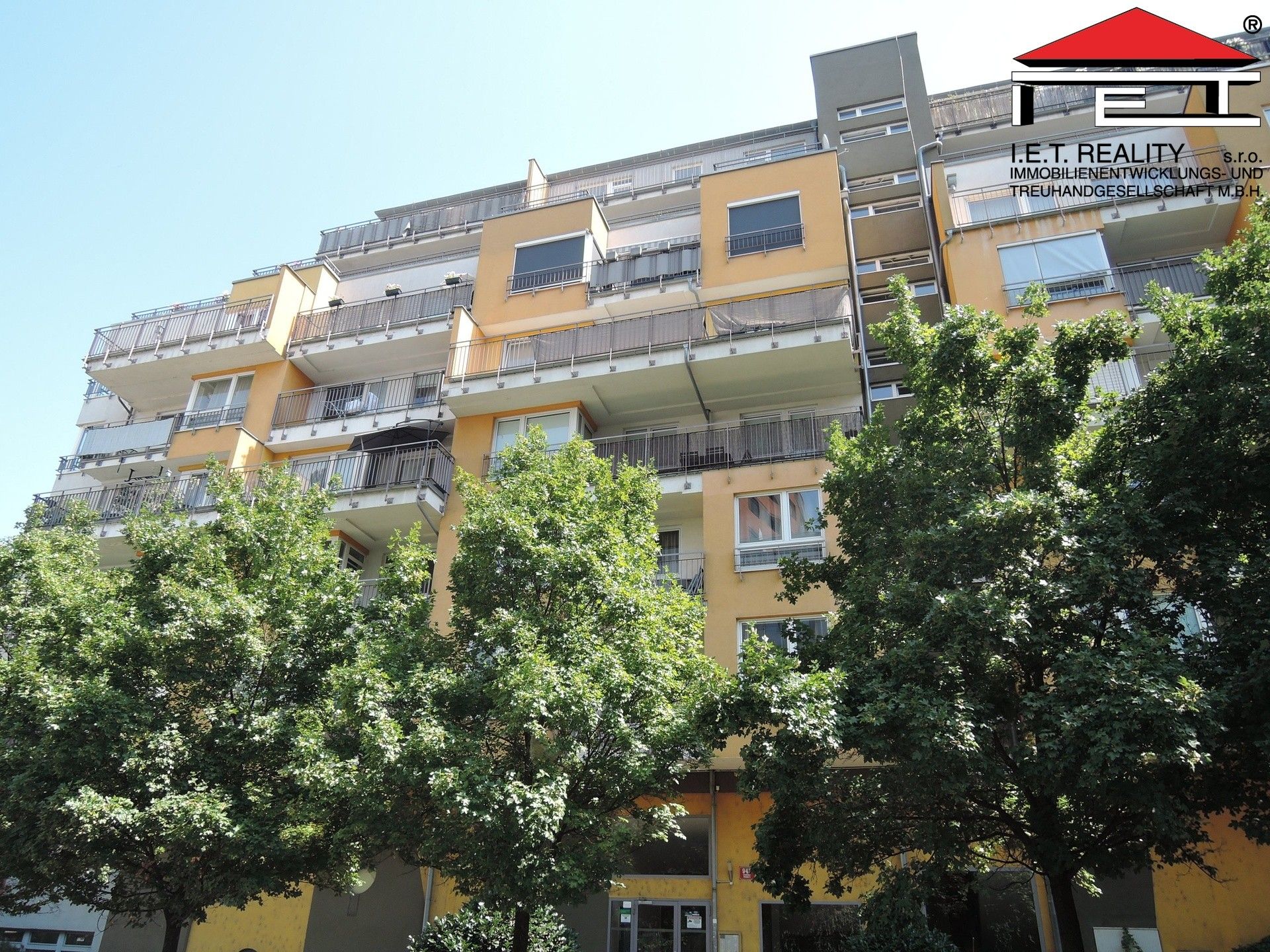 3+kk, Kabešova, Praha, 82 m² - 2