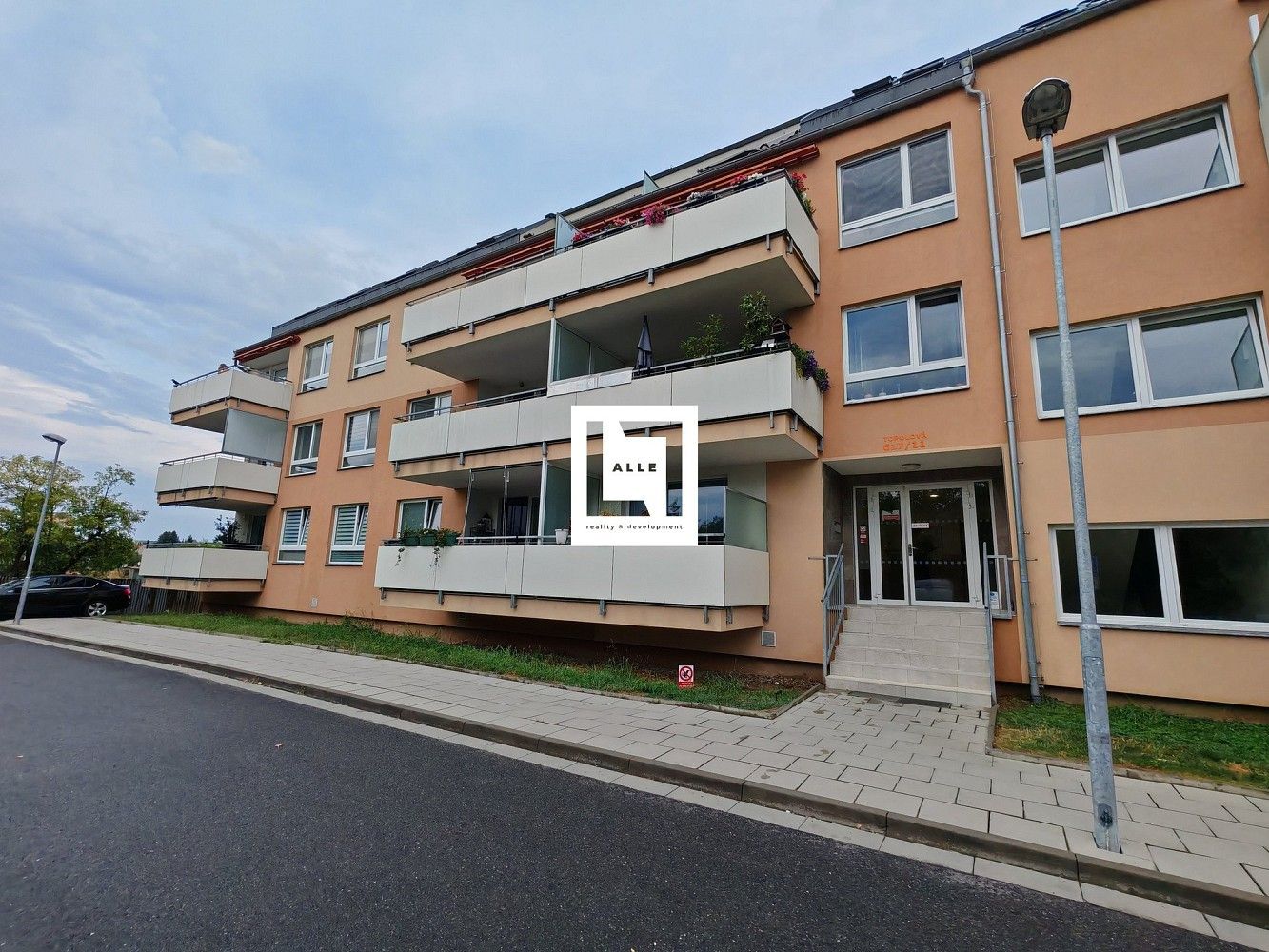 2+kk, Olomouc - Slavonín, Olomoucký kraj, 53 m² - 1