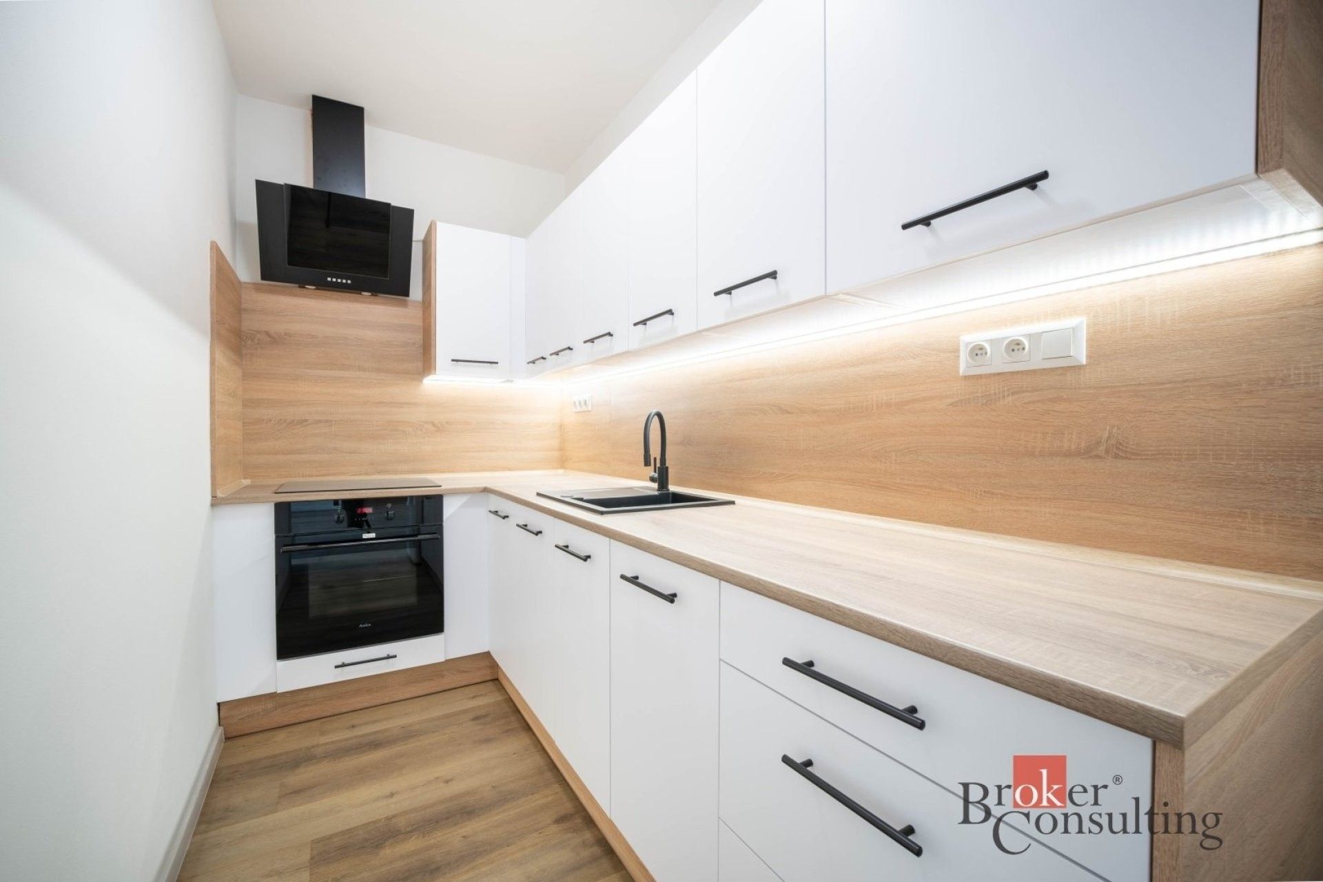 2+kk, Cottonové, Ostrava, 37 m² - 2