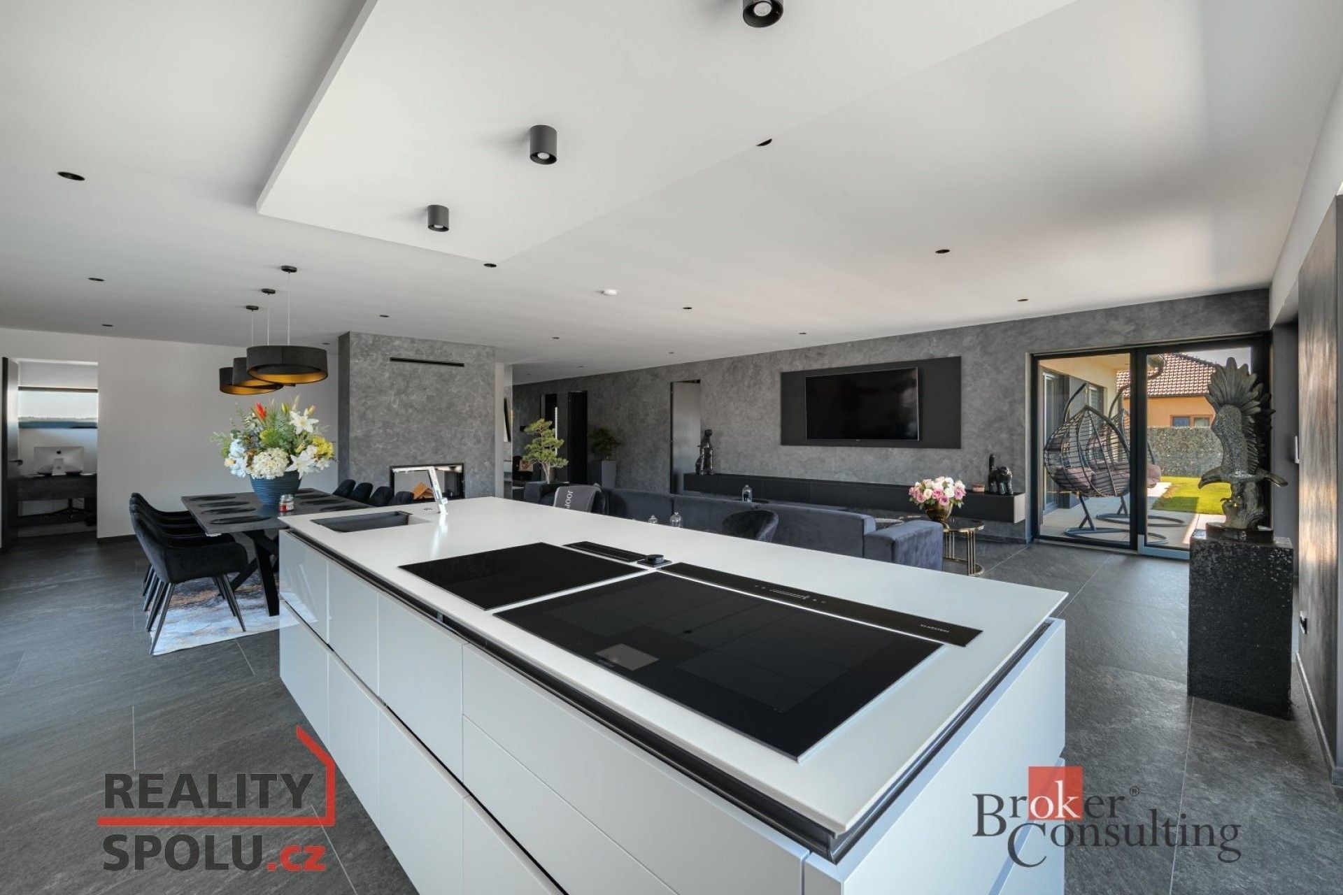 Rodinné domy, Úherce, 268 m²