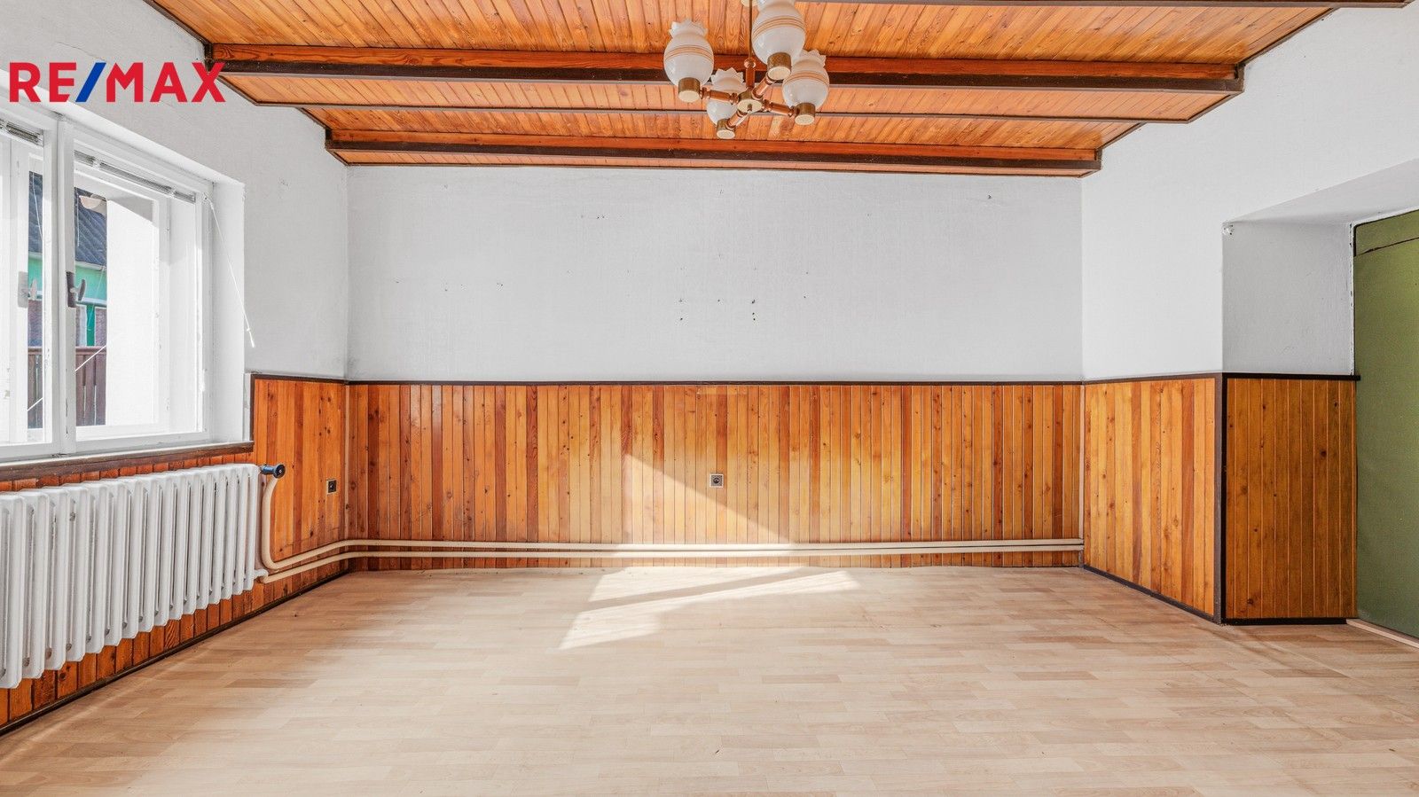 Prodej rodinný dům - Pod zatáčkou 1145, Praha, 196 m²