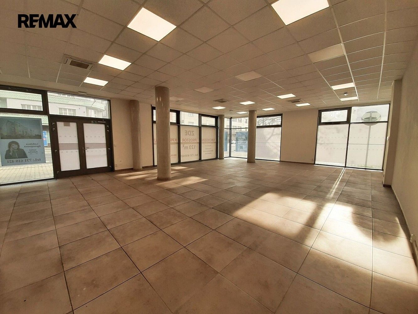 Obchodní prostory · 123 m² · Plzeň - Jižní Předměstí, okres Plzeň-město, Plzeňský kraj - 4