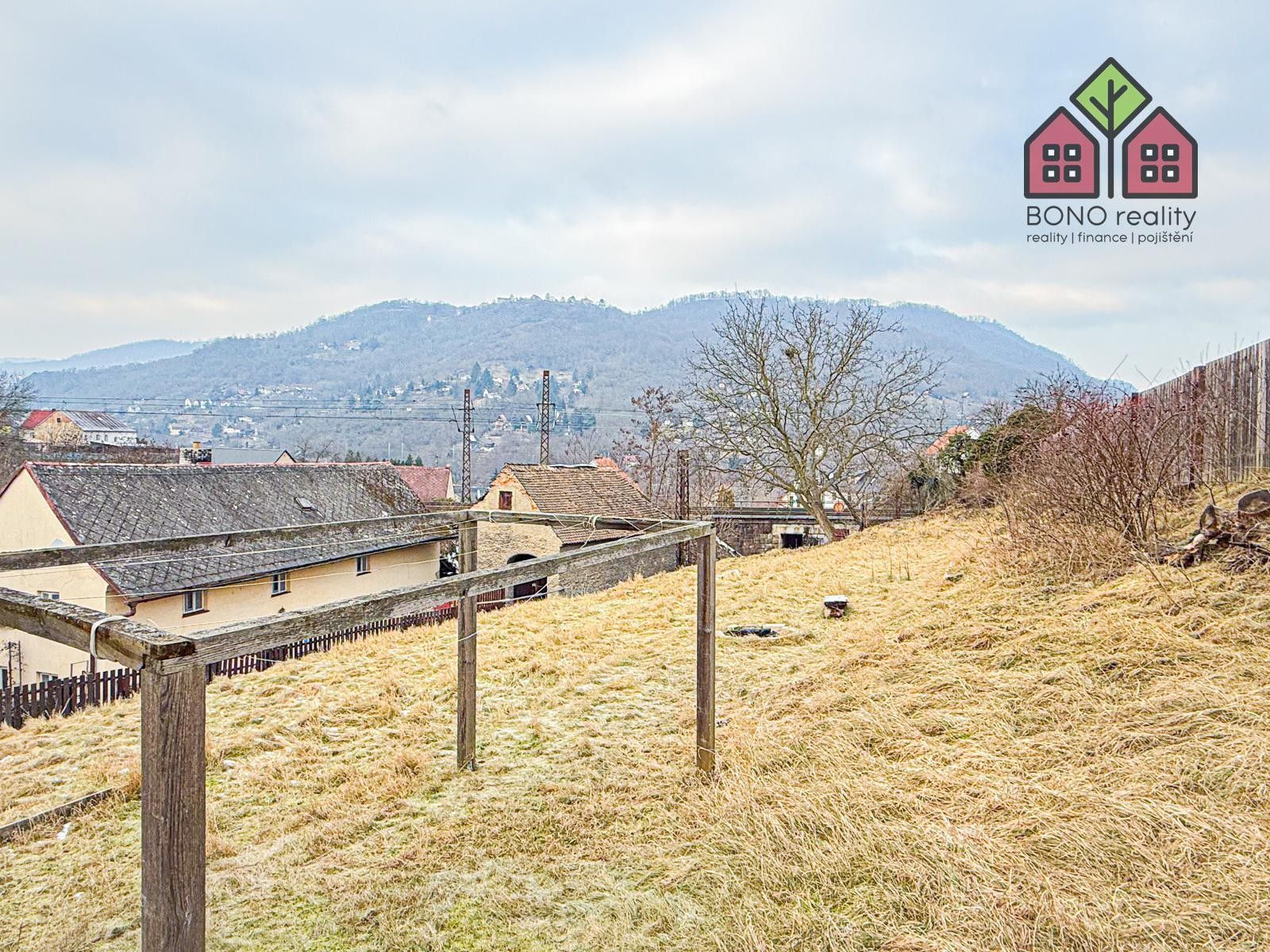 Prodej rodinný dům - Sebuzín, Ústí nad Labem, 222 m²