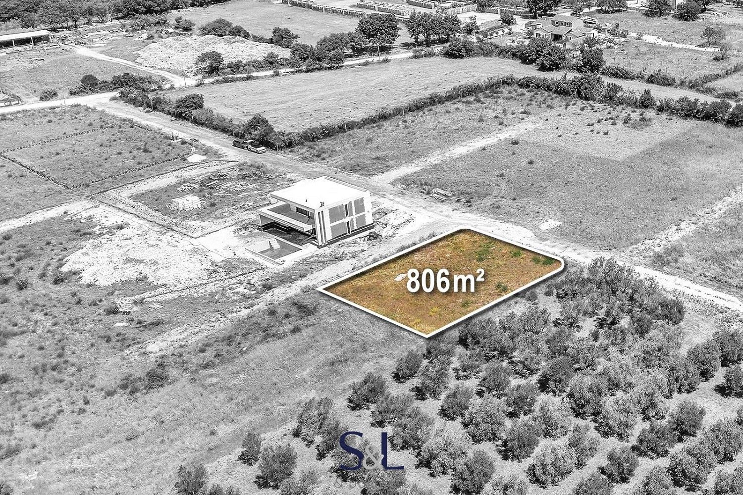 Pozemek pro bydlení, 806 m²