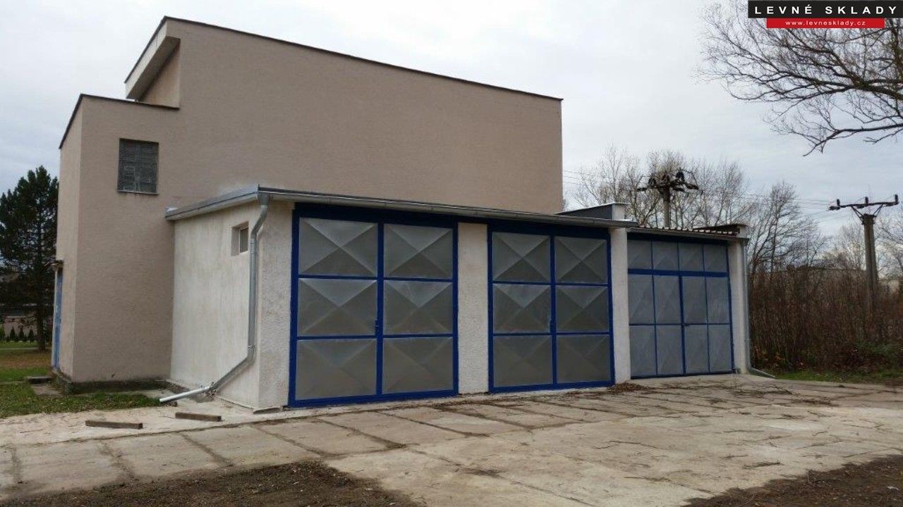 Garáže, Kladruby nad Labem, 28 m²