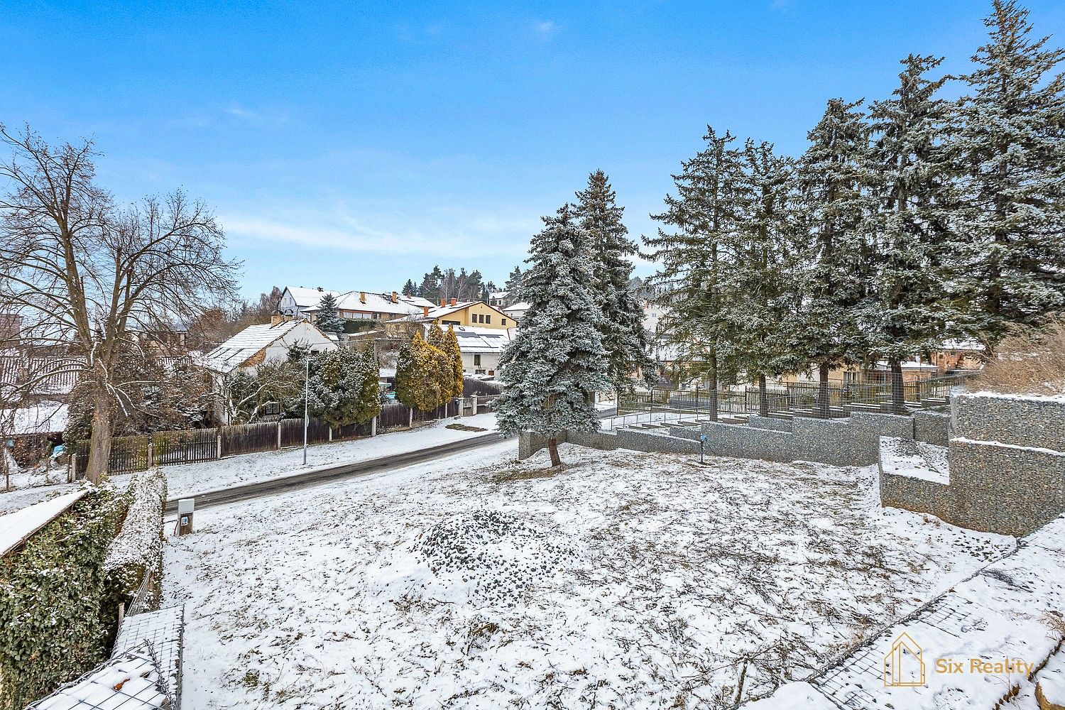 Pozemek pro bydlení, 739 m²