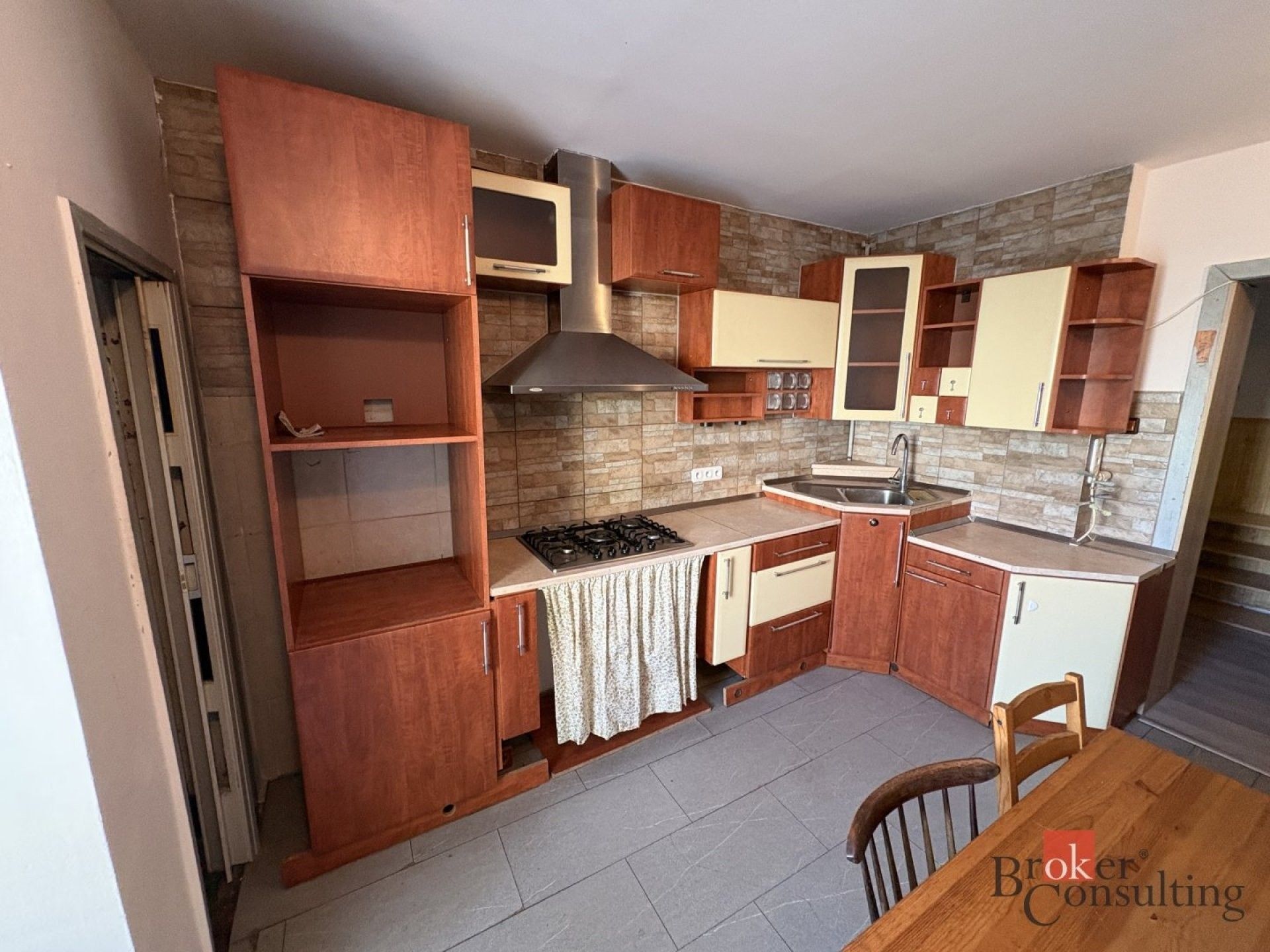 3+1, Zámecký okruh, Opava, 101 m²