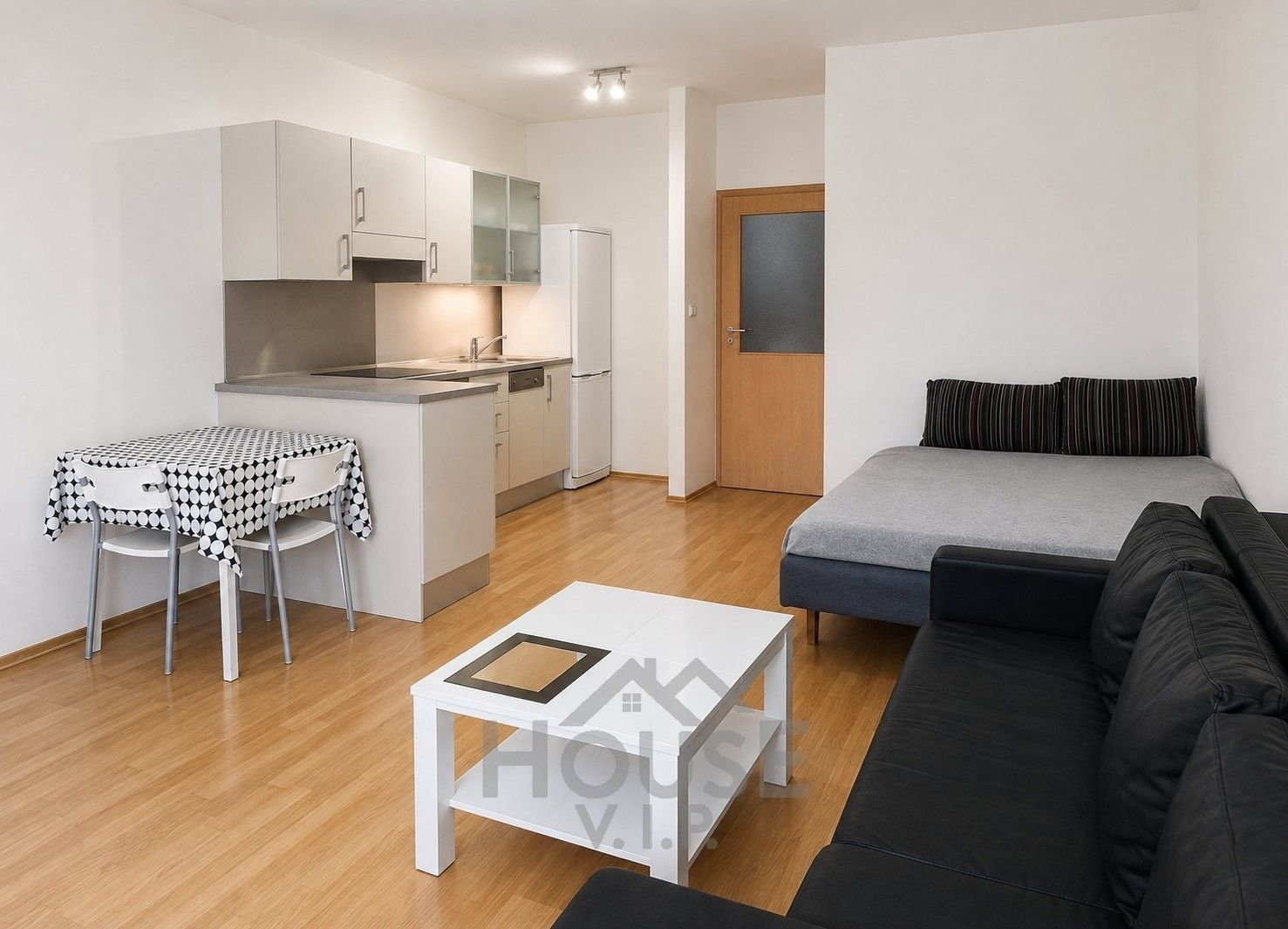 1+kk, Tupolevova, Praha Letňany, 35 m² - 1