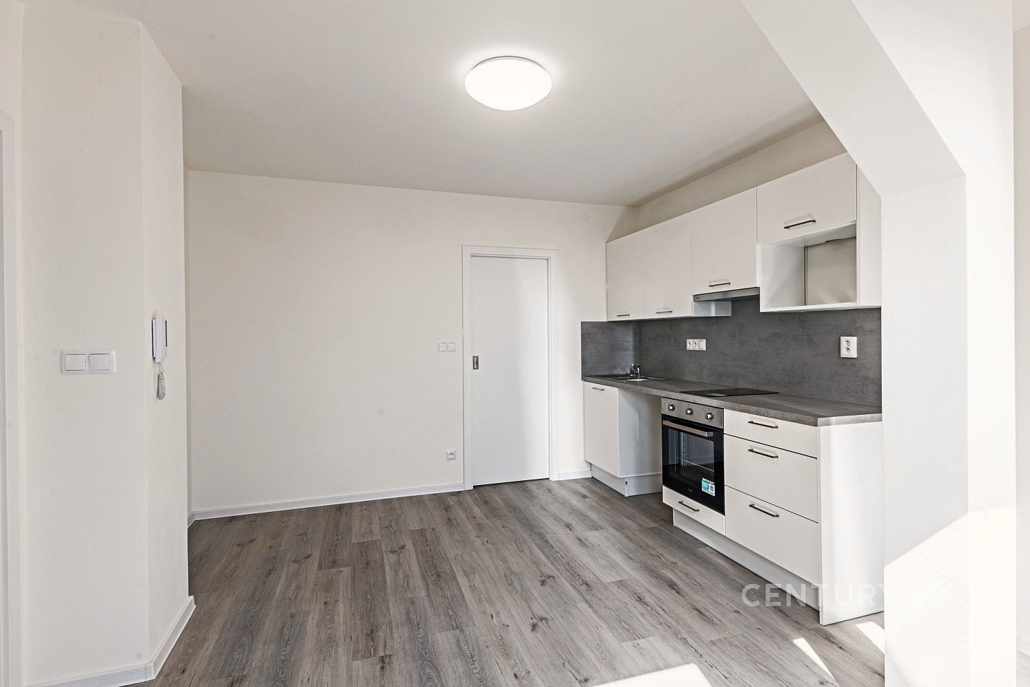 2+kk, Kladno - Kročehlavy, Středočeský kraj, 34 m² - 2
