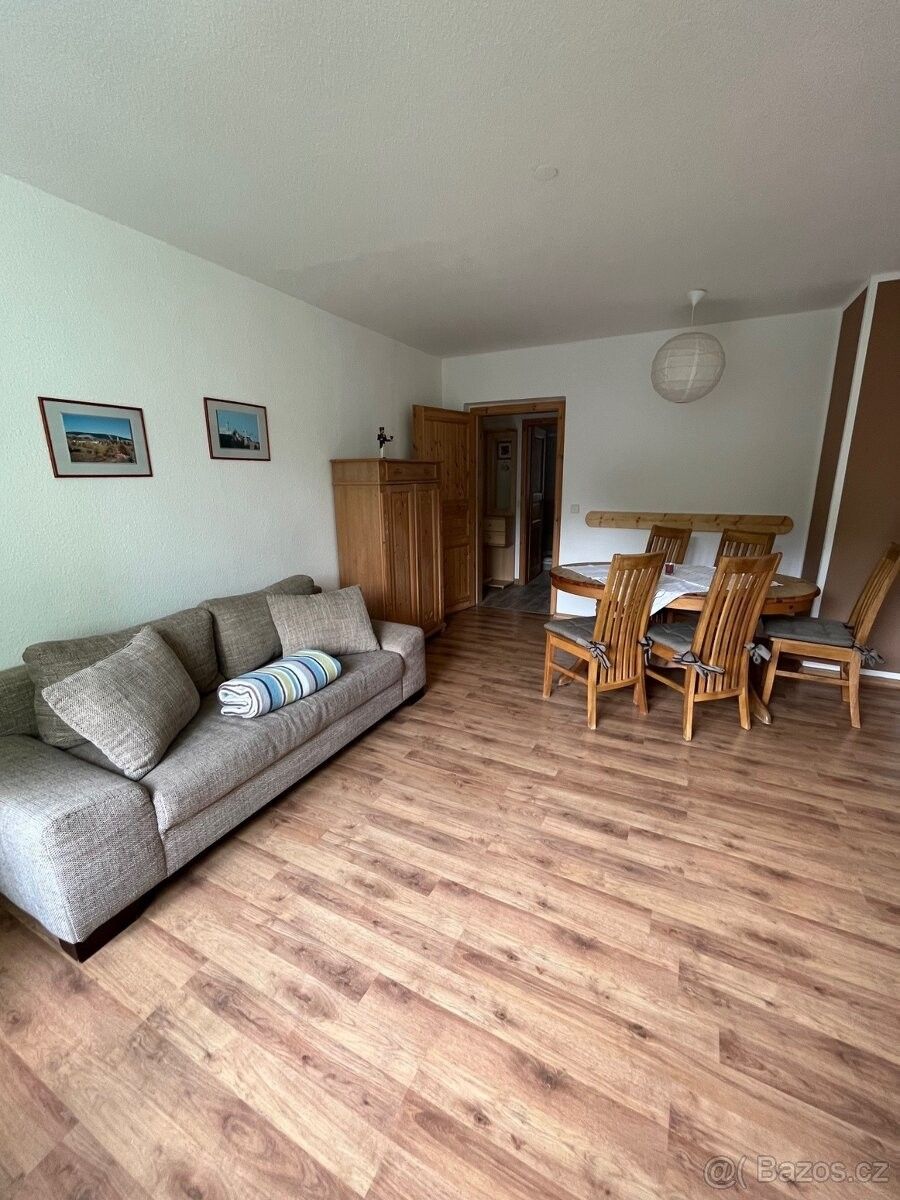 Prodej byt - Zahraničí, 987 66, 60 m²