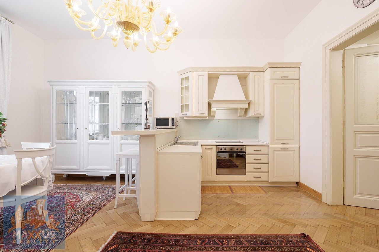 4+kk, Truhlářská, Praha 1 - Nové Město, 122 m² - 2