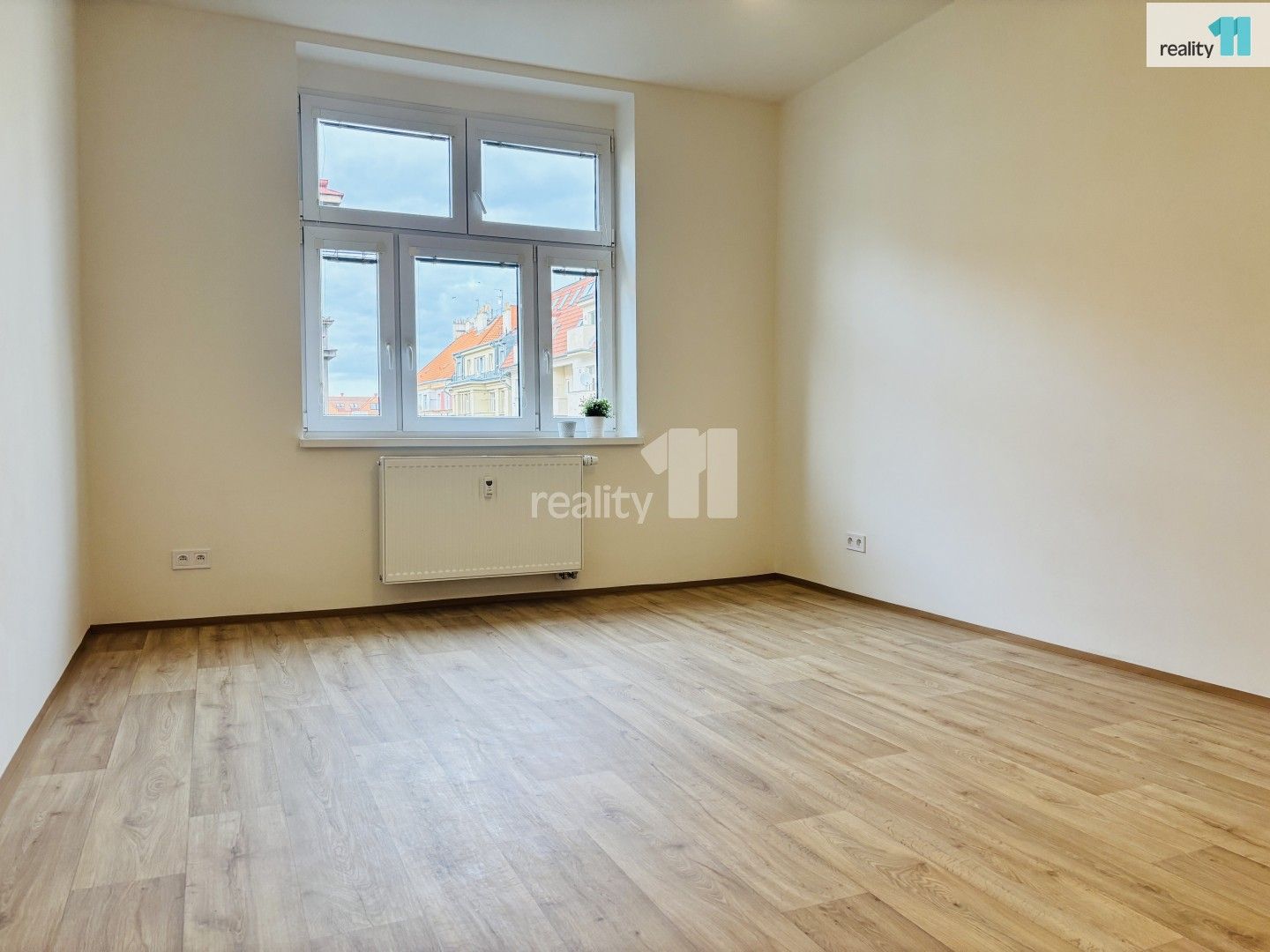 3+kk, Biskupcova, Praha, 75 m²