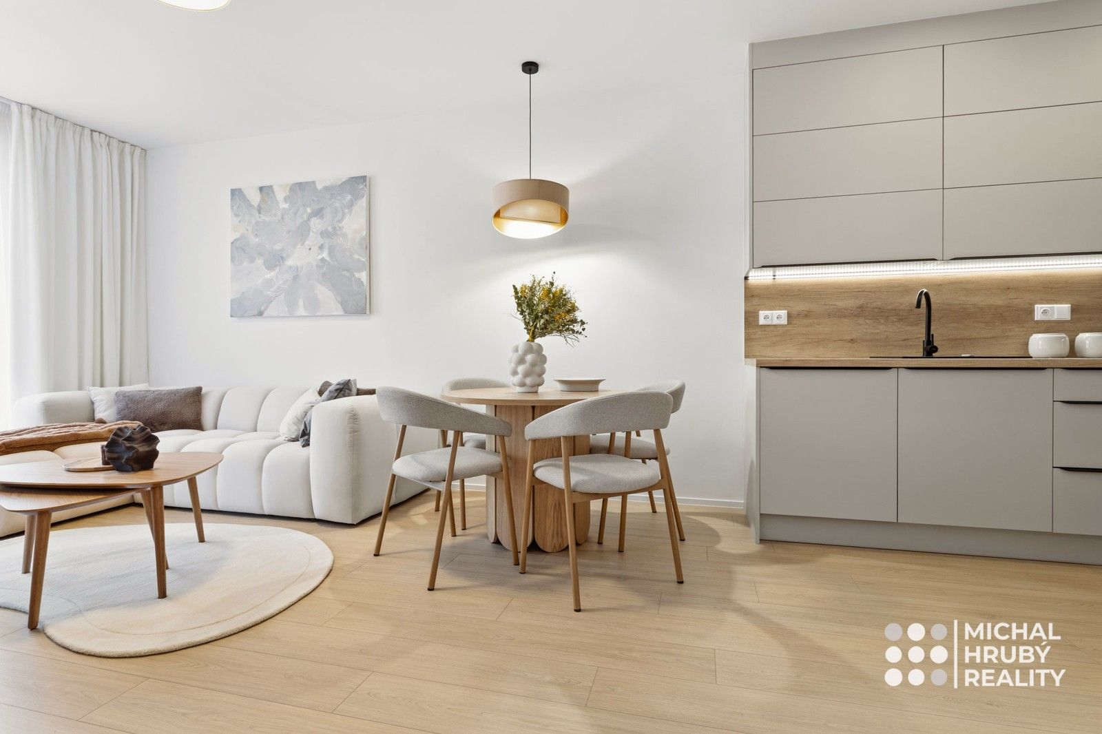 2+kk, Výstavní 2373, Ostrava, 47 m²